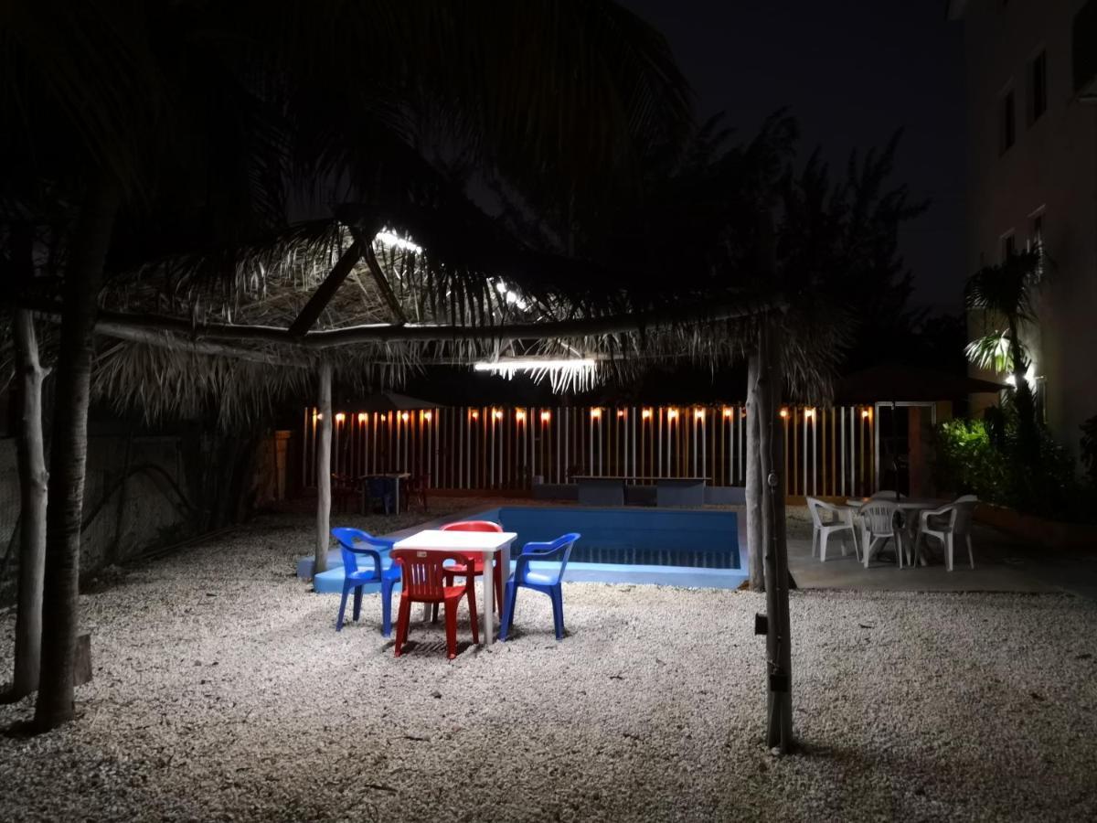 Punta Sam Hostel Cancun Bagian luar foto