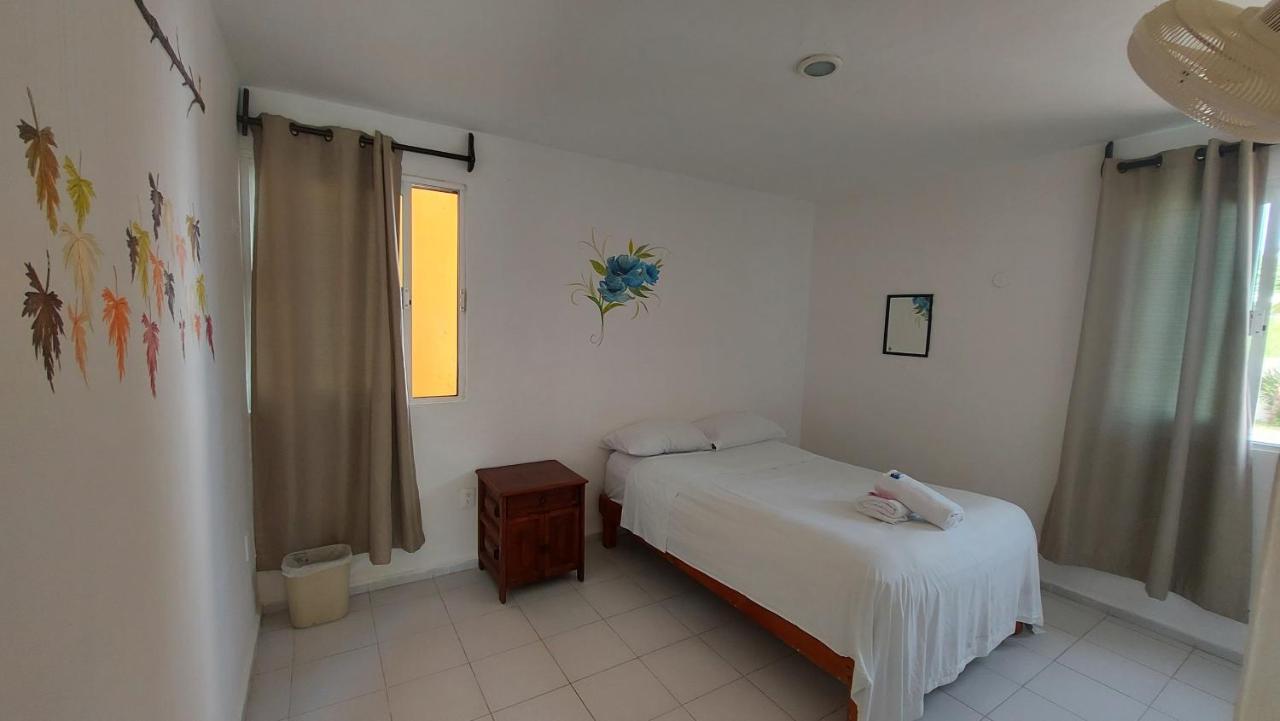 Punta Sam Hostel Cancun Bagian luar foto