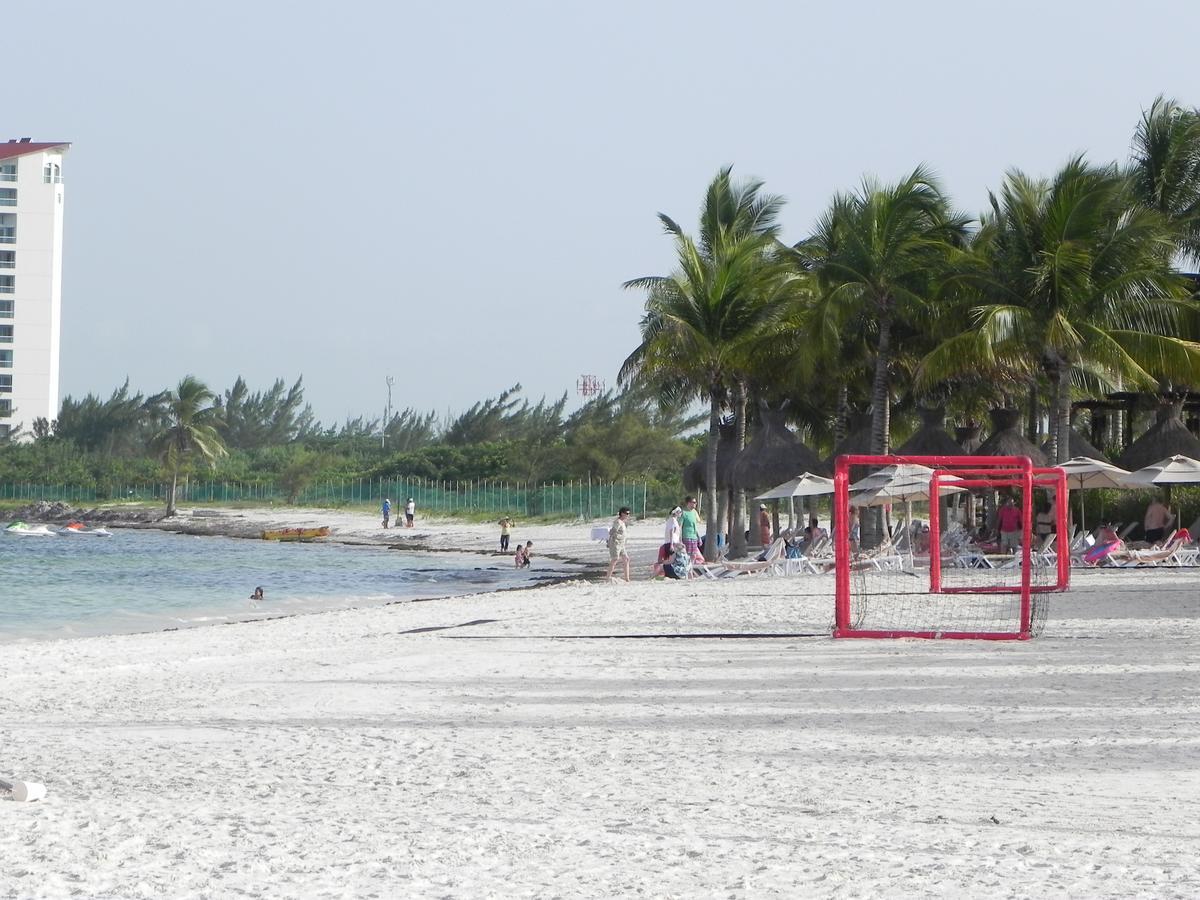 Punta Sam Hostel Cancun Bagian luar foto